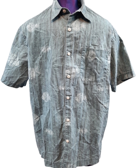 GH Bass Earth Angel Fish‎ Hawaiian Button Down Shirt Size Medium Men's Blue Gray - Picture 1 of 9